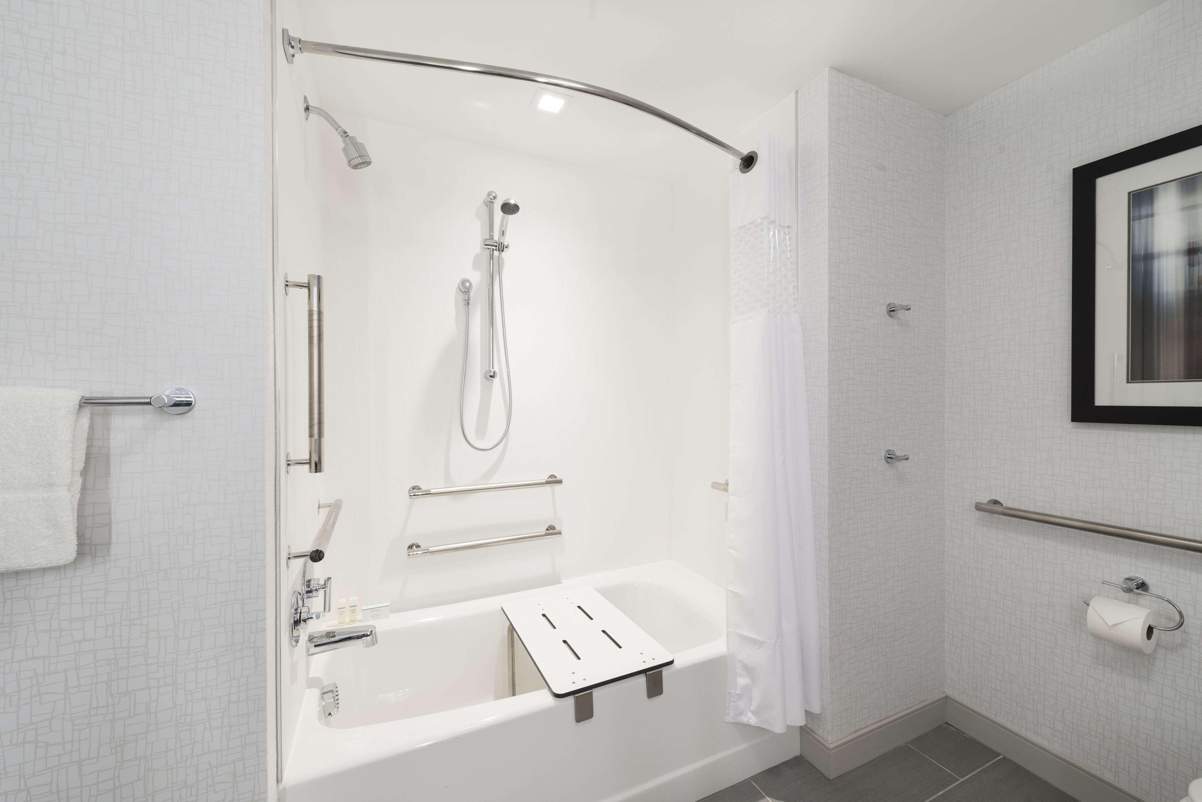 Hampton Inn & Suites Bridgewater, Nj Dış mekan fotoğraf