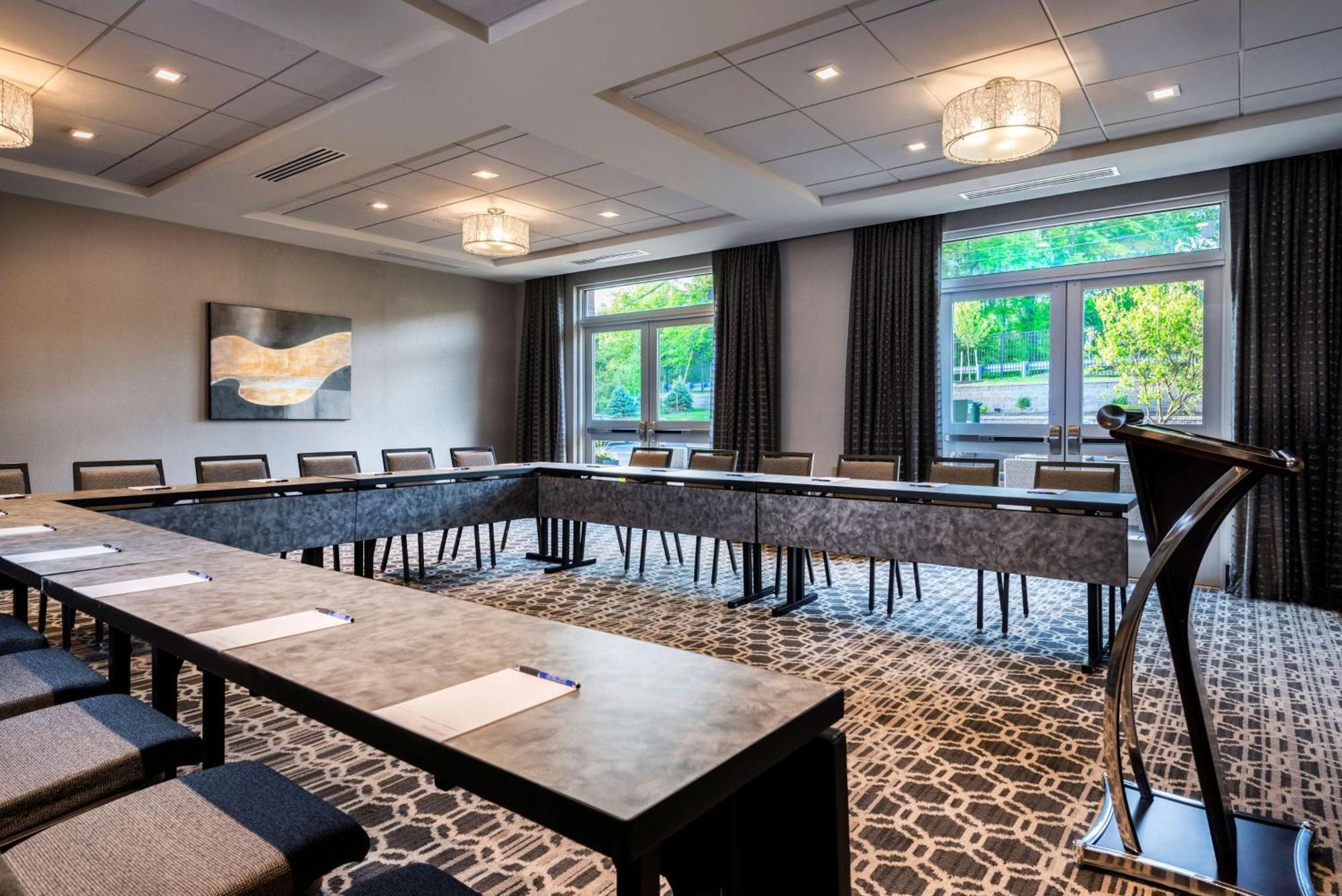 Hampton Inn & Suites Bridgewater, Nj Dış mekan fotoğraf